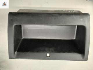 короб предохранителей Volkswagen Passat B3 1993, 2.0 л., бензин, МКПП, чёрный, универсал, 357857965