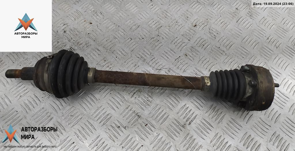 полуось передняя левая (приводной вал, ШРУС) Volkswagen Golf 4 поколение 1998, 1.4 л., бензин, МКПП, красный, хетчбэк 5 дв. - фото №1