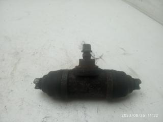 цилиндр тормозной рабочий Volkswagen Transporter T4 1994, 2.4 л., дизель, МКПП, жёлтый, микроавтобус