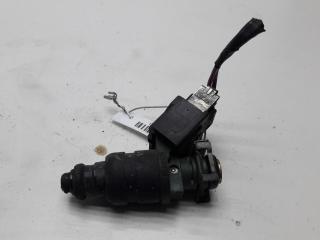 форсунка Volkswagen Golf-4 1999, 1.6 л., бензин, МКПП, синий, хетчбэк 3 дв., 051906031AA