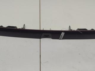 накладка подсветки номера Audi A4 B5 1996, 1.8 л., бензин, МКПП, красный, универсал, 8D9827574