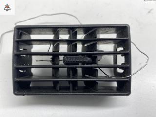 дефлектор обдува салона Audi 80 8C/B4 1992, 2.0 л., бензин, МКПП, зелёный, седан, 893820921