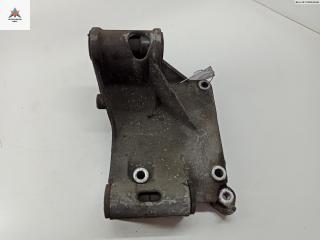 кронштейн генератора BMW 3 серия E30 [рестайлинг] 1994, 1.8 л., бензин, МКПП, синий, универсал, 1715080