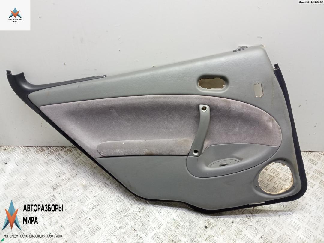 обшивка двери задняя левая Saab 9-5 1 поколение 2000, 2.3 л., бензин, МКПП, синий, универсал - фото №1