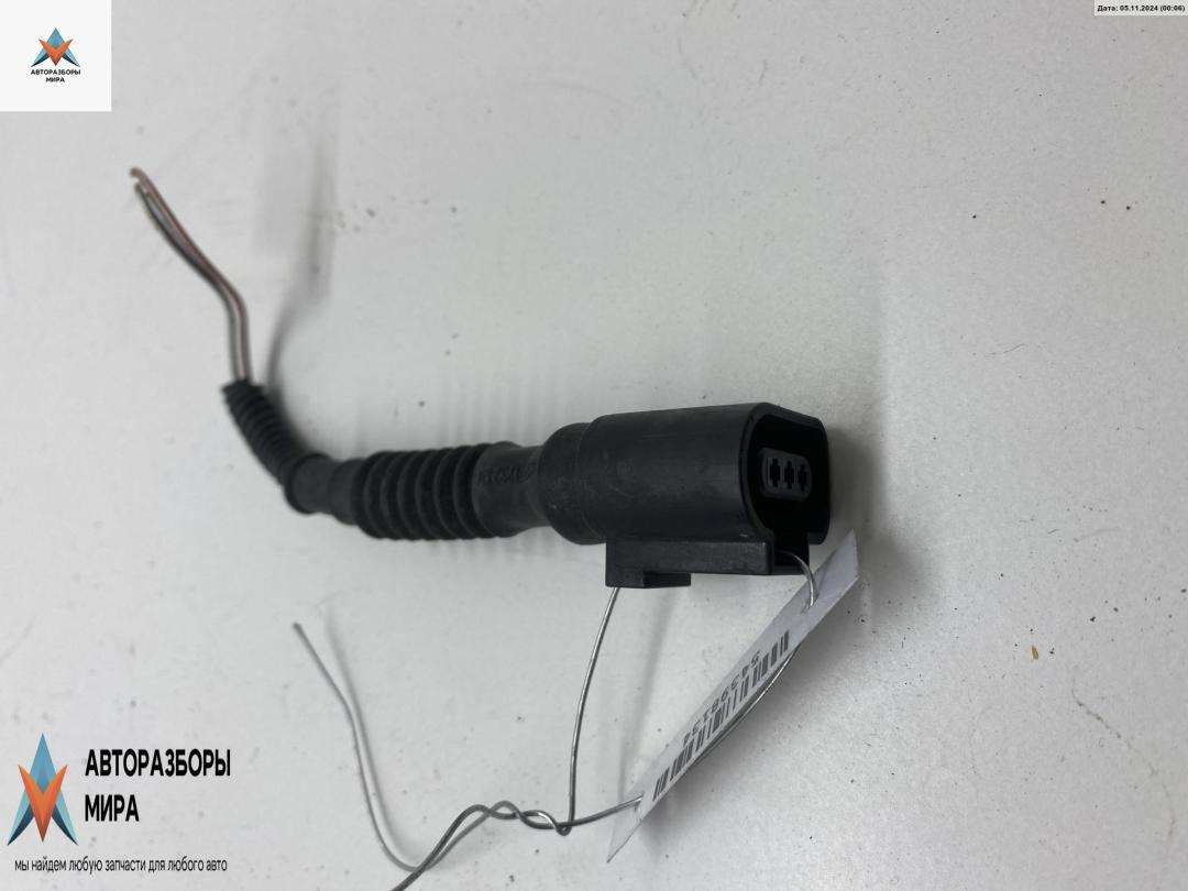 разъем (фишка) проводки Audi A6 4B/C5 2000, 2.5 л., дизель, АКПП, чёрный, универсал, 1J0973703 - фото №1