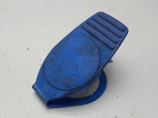 крышка бачка омывателя Volkswagen Passat B5 1998, 1.6 л., бензин, МКПП, зелёный, универсал, 8D0955455