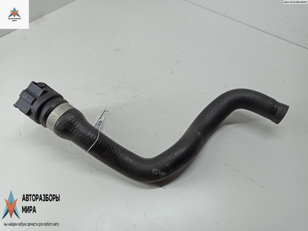 патрубок (трубопровод, шланг) BMW 3 серия E46 2000, 1.9 л., бензин, МКПП, красный, седан, 8377782 - фото №1