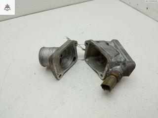 корпус термостата Volvo S80 1 поколение 2001, 2.4 л., бензин, АКПП, синий, седан, 863695