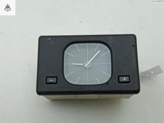 часы BMW 5 серия E34 1990, 2.0 л., бензин, МКПП, зелёный, седан, 1374282