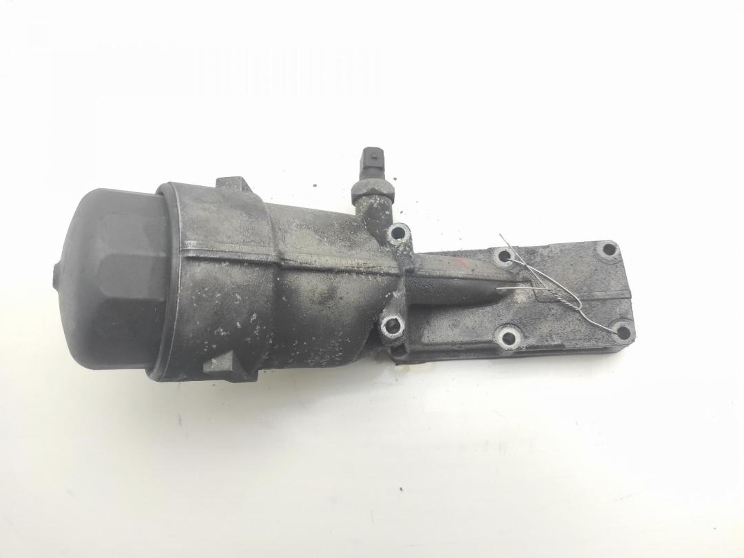 корпус масляного фильтра BMW 3 серия E46 1999, 1.9 л., бензин, МКПП, универсал, 1715878 - фото №1