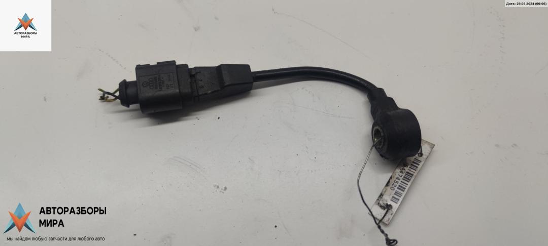 датчик детонации Audi A3 8L 1999, 1.8 л., Ti, бензин, МКПП, серый, хетчбэк 3 дв. - фото №1