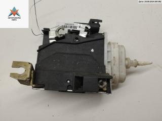 замок двери передней правой Audi A4 B5 1995, 1.8 л., бензин, МКПП, белый, седан, 8D1837016A