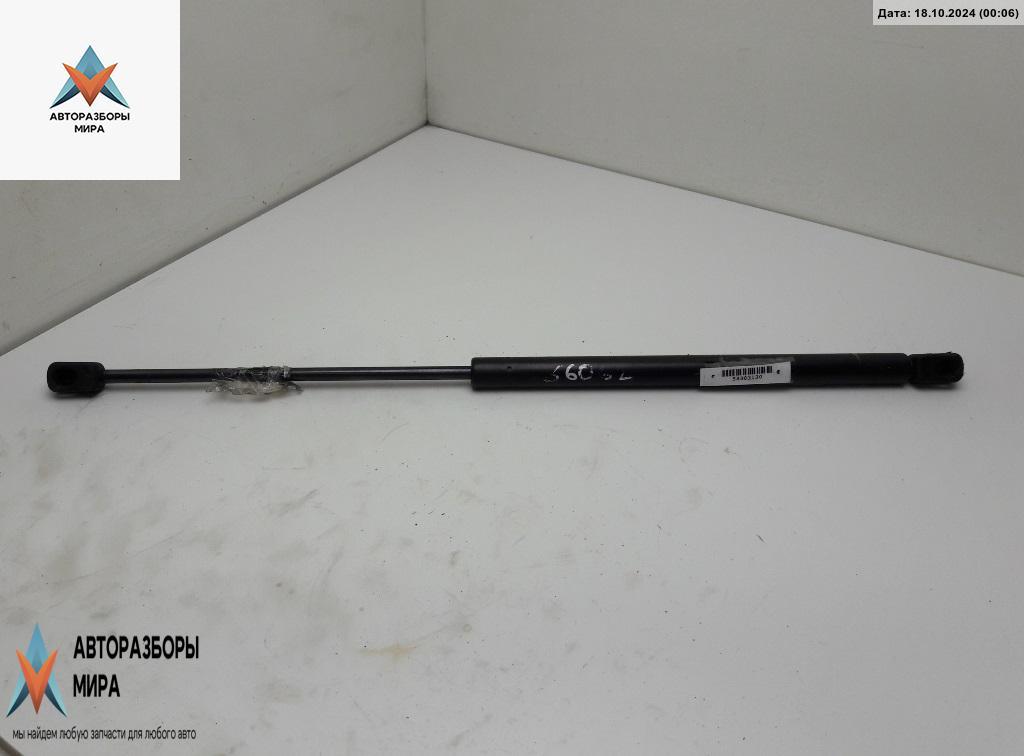 амортизатор крышки багажника (3-5 двери) Volkswagen Golf 3 поколение 1997, 1.8 л., бензин, МКПП, зелёный, хетчбэк 3 дв., 1H6827550A - фото №1