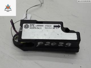 датчик AirBag Volkswagen Passat B5 1998, 1.8 л., бензин, МКПП, белый, универсал, 1J0909606N
