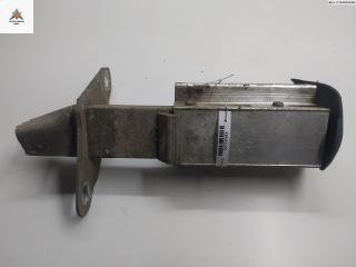 клык бампера задний правый Audi A4 B5 [рестайлинг] 2001, 2.5 л., дизель, МКПП, серый, универсал