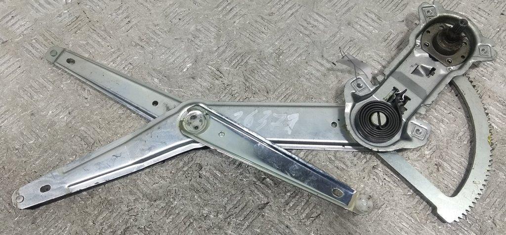 стеклоподъемник передний правый Mercedes-Benz MB100 1991, 2.4 л., дизель, МКПП, белый, микроавтобус