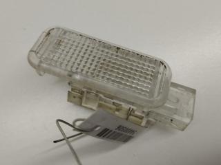 фонарь салона (плафон) Audi A6 4F/C6 2005, 2.0 л., TFSI, бензин, МКПП, чёрный, универсал, 8D0947415