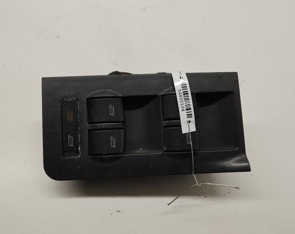 кнопка стеклоподъемника переднего левого Audi A6 C5 1998, 2.4 л., бензин, МКПП, синий, универсал, 4B0959851