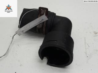 фланец (тройник) системы охлаждения Volkswagen Golf 3 поколение 1994, 1.9 л., дизель, МКПП, красный, хетчбэк 3 дв., 037121619