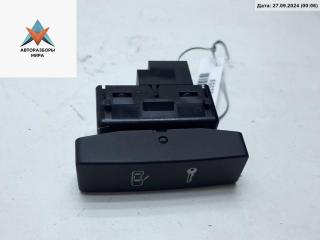 кнопка центрального замка Volkswagen Touareg 1 поколение 2003, 4.2 л., бензин, АКПП, синий, внедорожник 5 дв., 7L6962125