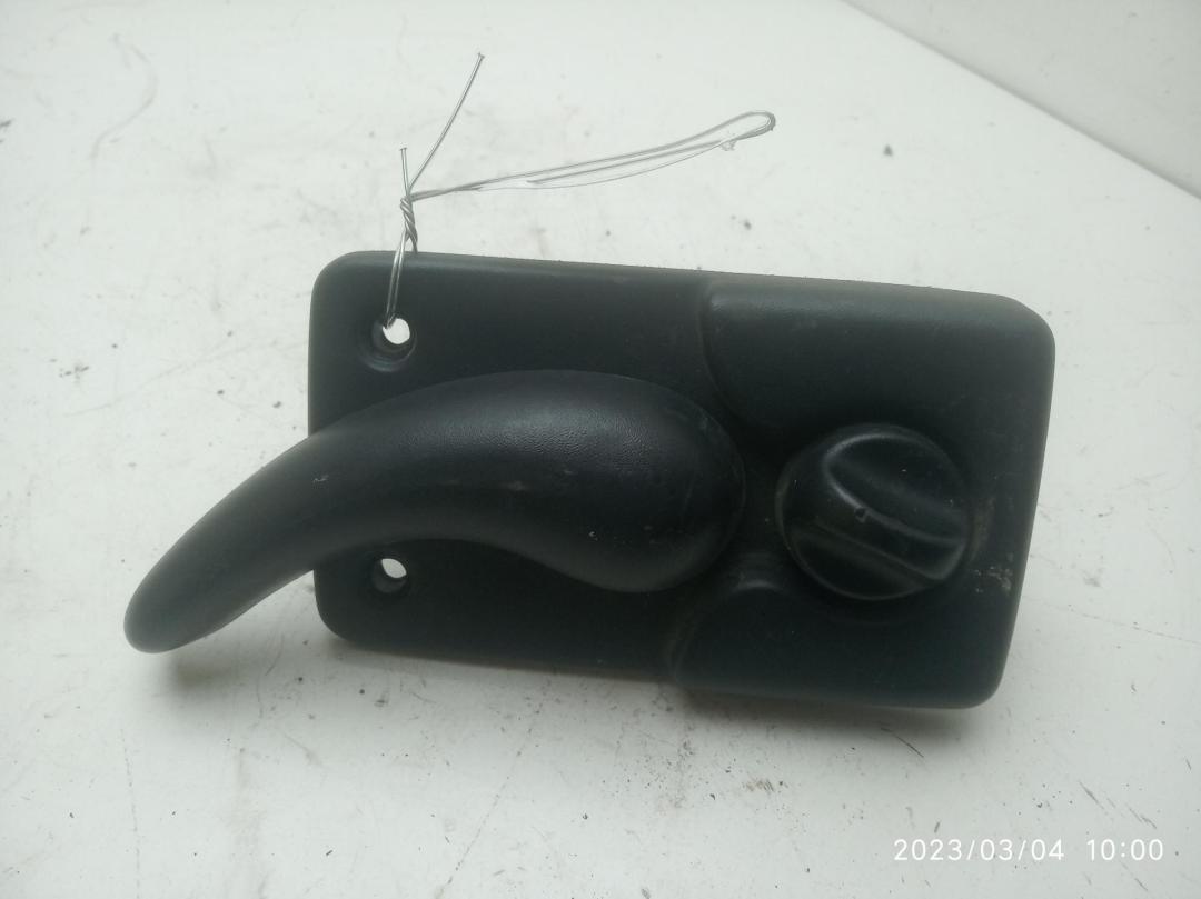 ручка внутренняя задняя правая Renault Master 2001, 2.2 л., дизель, МКПП, белый, микроавтобус, 7700352