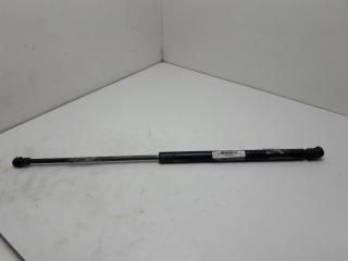 амортизатор крышки багажника (3-5 двери) Volkswagen Golf 4 поколение 1998, 1.9 л., дизель, МКПП, красный, хетчбэк 3 дв., 1J6827550