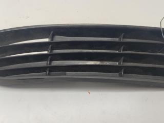 заглушка (решетка) в бампер Audi A4 B5 1997, 2.4 л., бензин, МКПП, синий, универсал, AD99007