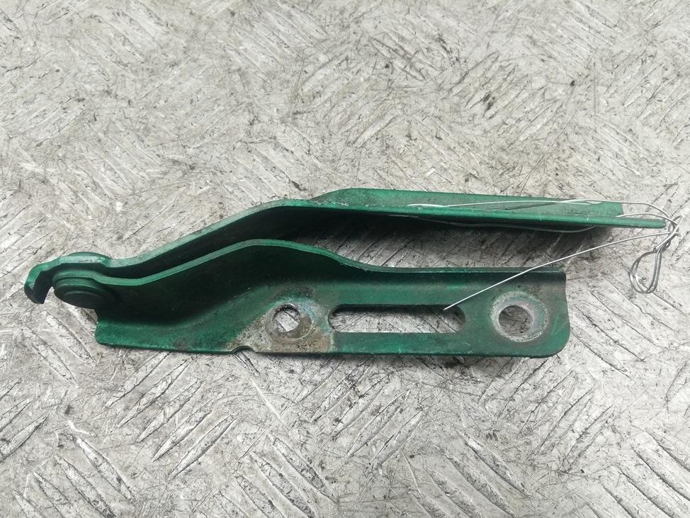 петля капота правая SEAT Cordoba 1996, зелёный, седан, 6K0823302
