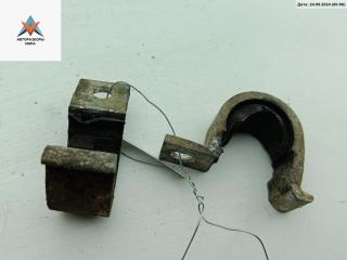 крепление стабилизатора / втулки стабилизатора Volvo S40 2 поколение 2004, 1.9 л., дизель, МКПП, чёрный, универсал