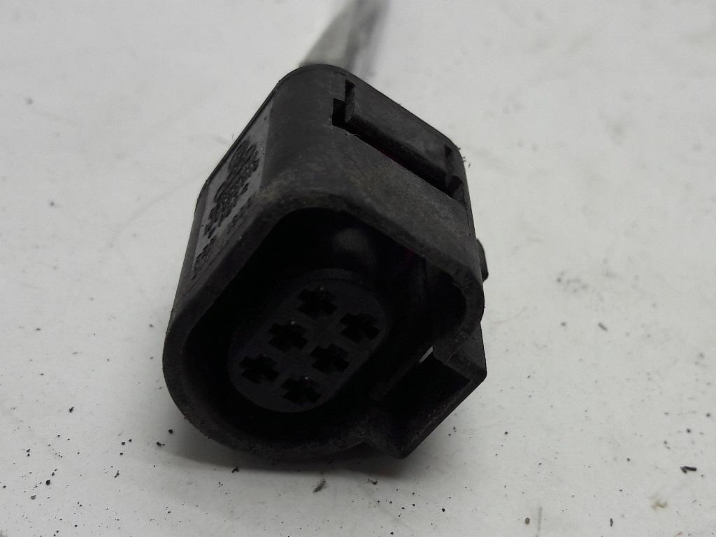 разъем (фишка) проводки Volkswagen Passat B5+ (GP) 2001, 2.8 л., бензин, АКПП, серый, универсал, 1J0973713