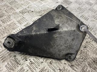 кронштейн двигателя Audi A6 4B/C5 2000, 2.5 л., дизель, АКПП, чёрный, универсал, 4B0199307C