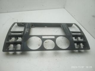 консоль салона (центральная часть) Volkswagen Transporter T5 2007, 1.9 л., дизель, МКПП, белый, микроавтобус, 7H0857237