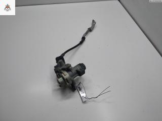 Личинка замка багажника Audi A4 B6 2002, 2.5 л., дизель, МКПП, чёрный, универсал, 8E0827573A