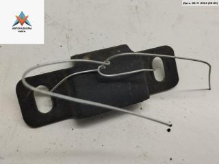 кронштейн (крепление) Audi A4 B5 1995, 1.6 л., бензин, МКПП, синий, седан, 4D0260457