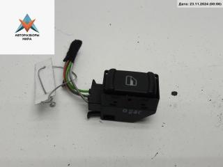 кнопка стеклоподъемника заднего левого Volkswagen Passat B5 [рестайлинг] 2000, 1.9 л., дизель, МКПП, серый, универсал, 1J0959855