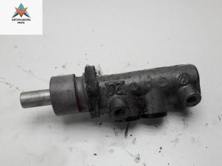 цилиндр тормозной главный Volkswagen Golf 3 поколение 1996, 1.4 л., бензин, МКПП, белый, хетчбэк 5 дв., 21025599