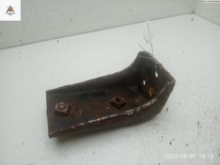 кронштейн (крепление) Volkswagen Transporter T5 2003, 1.9 л., дизель, МКПП, белый, микроавтобус