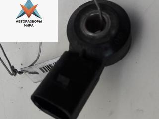 датчик детонации Volkswagen Golf 5 поколение 2004, 1.6 л., бензин, МКПП, серый, хетчбэк 5 дв.