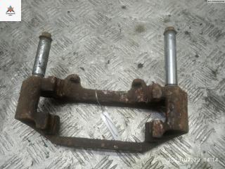 скоба суппорта Mercedes-Benz Vito-1 W638 2002, 2.2 л., дизель, МКПП, зелёный, микроавтобус