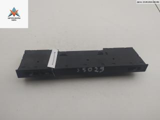 кнопка обогрева сидений BMW 5 серия E39 [рестайлинг] 2001, 3.0 л., дизель, АКПП, синий, универсал, 8373772