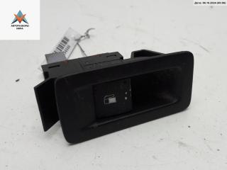 Кнопка открывания лючка топливного бака Volkswagen Touran 1 поколение 2004, 2.0 л., бензин, МКПП, серый, минивэн, 1T0959551