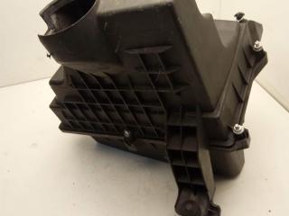 корпус воздушного фильтра Volvo S40 2 поколение 2005, 2.0 л., дизель, МКПП, чёрный, универсал, 4M519600DA