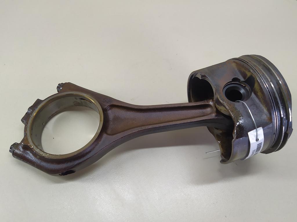 поршень BMW 7 E65/E66 2002, 3.6 л., бензин, АКПП, чёрный, седан, 11247516221