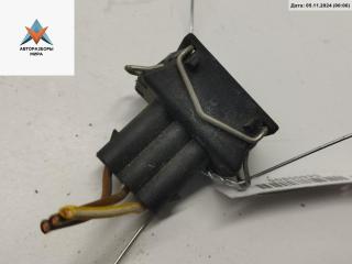 разъем (фишка) проводки Audi A4 B5 1995, 1.8 л., бензин, МКПП, белый, седан, 357972753