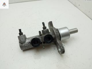 цилиндр тормозной главный Fiat Croma 2 поколение 2006, 2.2 л., бензин, МКПП, серый, хетчбэк 5 дв.