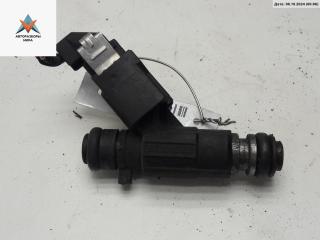 форсунка Volkswagen Golf 3 поколение 1995, 1.4 л., бензин, МКПП, красный, хетчбэк 5 дв., 030906031E