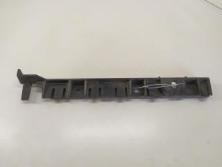 крепление ( кронштейн ) крыла BMW 1 E81/E87 2005, хетчбэк 5 дв., 51777118159