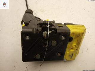 замок двери передней правой Volvo XC90 1 поколение 2003, 2.4 л., дизель, АКПП, синий, внедорожник 5 дв., 8650547