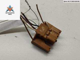 разъем (фишка) проводки Audi A4 B5 1996, 1.8 л., бензин, МКПП, красный, седан, 443972995