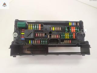 блок предохранителей BMW 5 серия F07/F10/F11 [рестайлинг] 2013, 2.0 л., дизель, АКПП, синий, универсал, 9252815